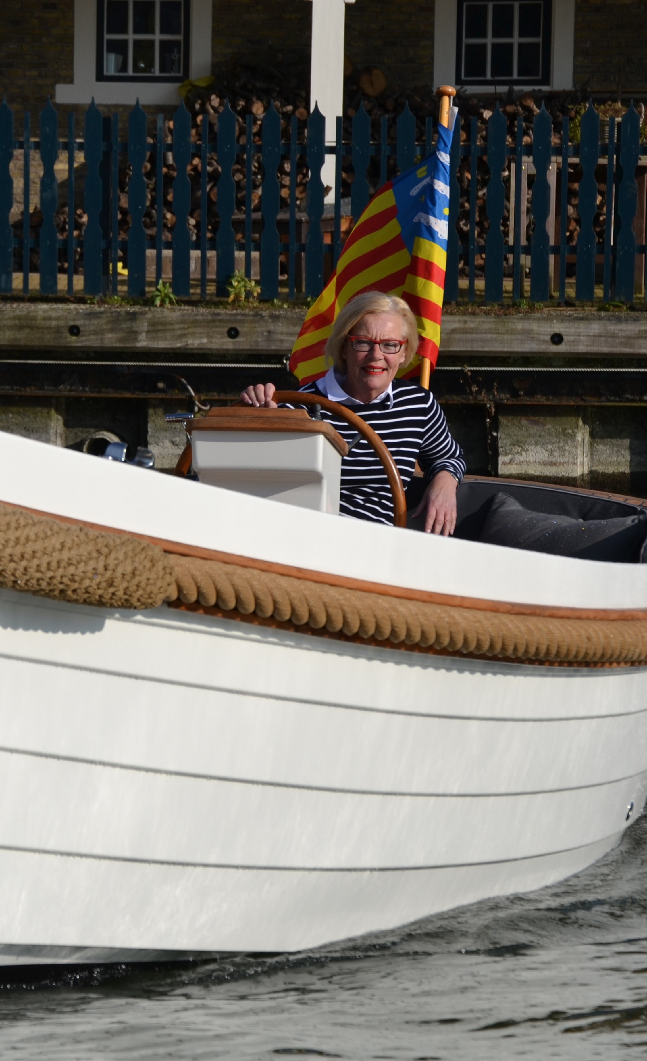 Form form_images_2_0_17652110242098971910.jpg Contact | Enkhuizensloep