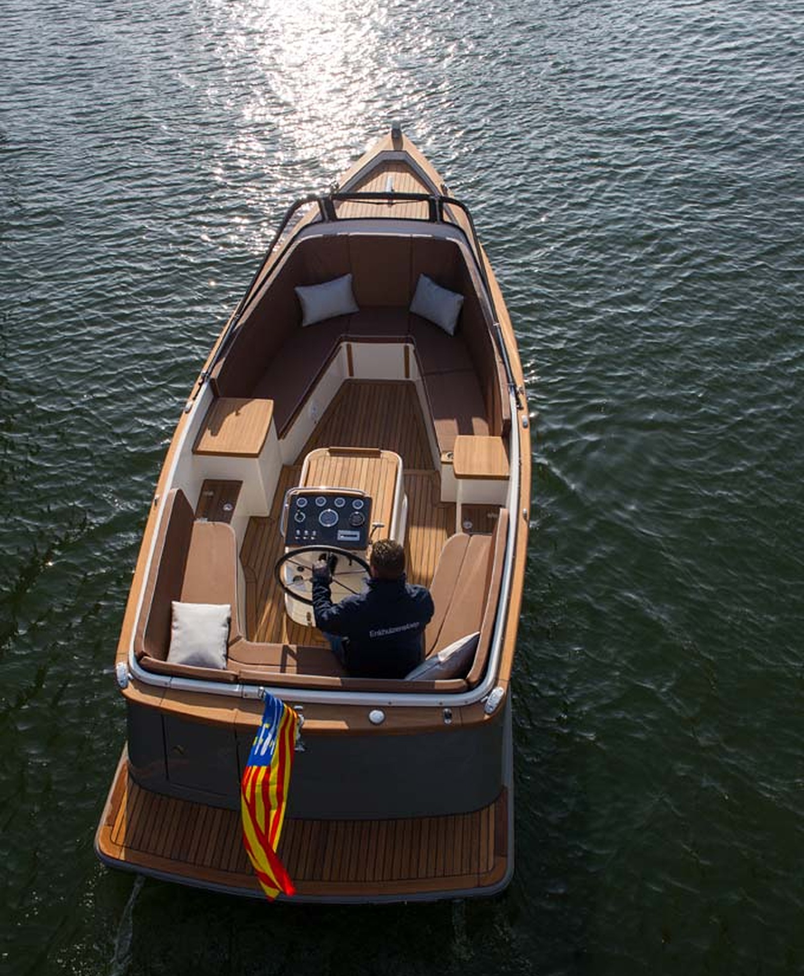 Gallery gallery_images_1_5_1765205515728668897.jpg  | Enkhuizensloep